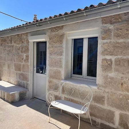 Апартаменты La Petite Grange - 5 Mn Gare Sncf - Wifi & Netflix Ньор Экстерьер фото