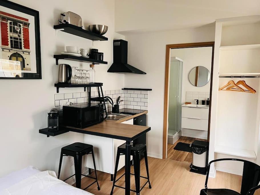 Апартаменты La Petite Grange - 5 Mn Gare Sncf - Wifi & Netflix Ньор Экстерьер фото
